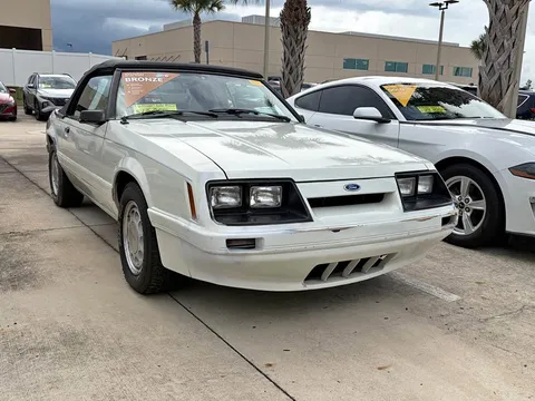 1986 Ford Mustang LX Convertible 2D