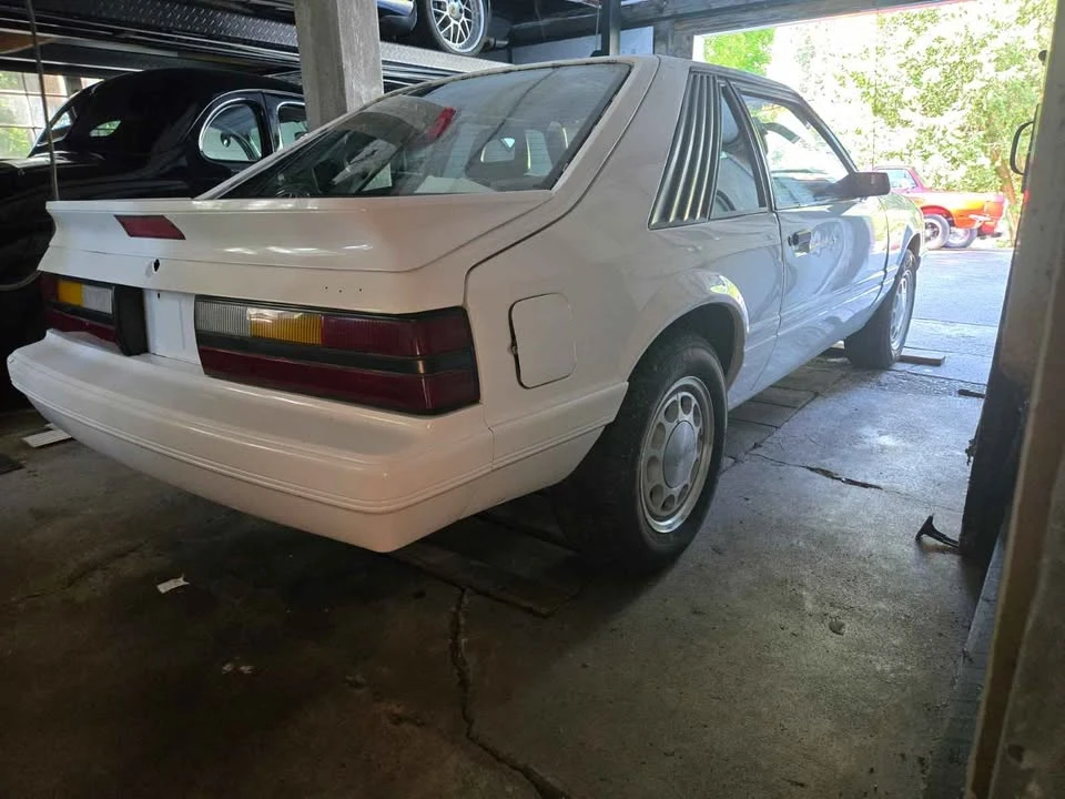 1986 Ford Mustang 3rd Gen - Image 2 of 7