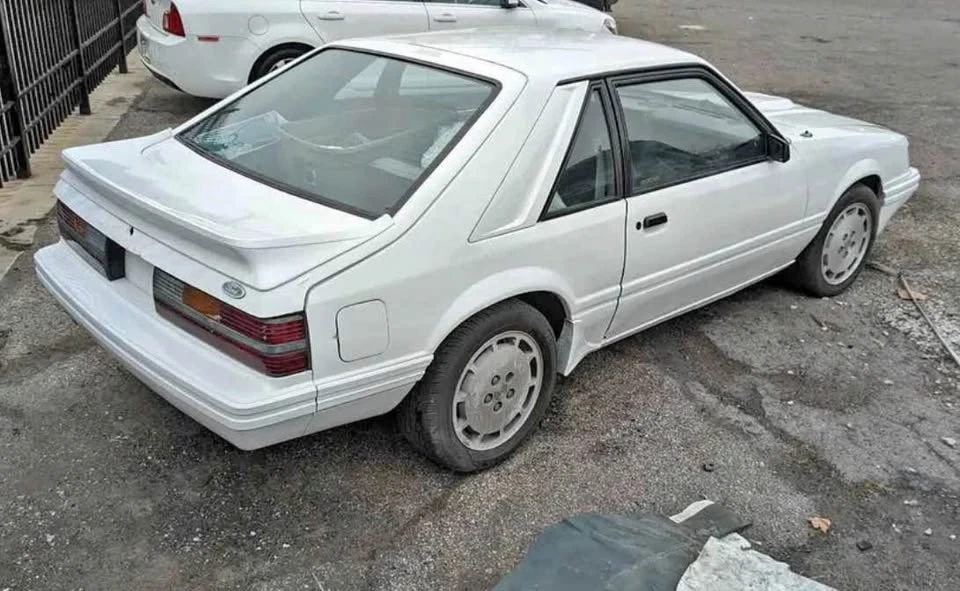 1986 Ford Mustang 3rd Gen - Image 3 of 8