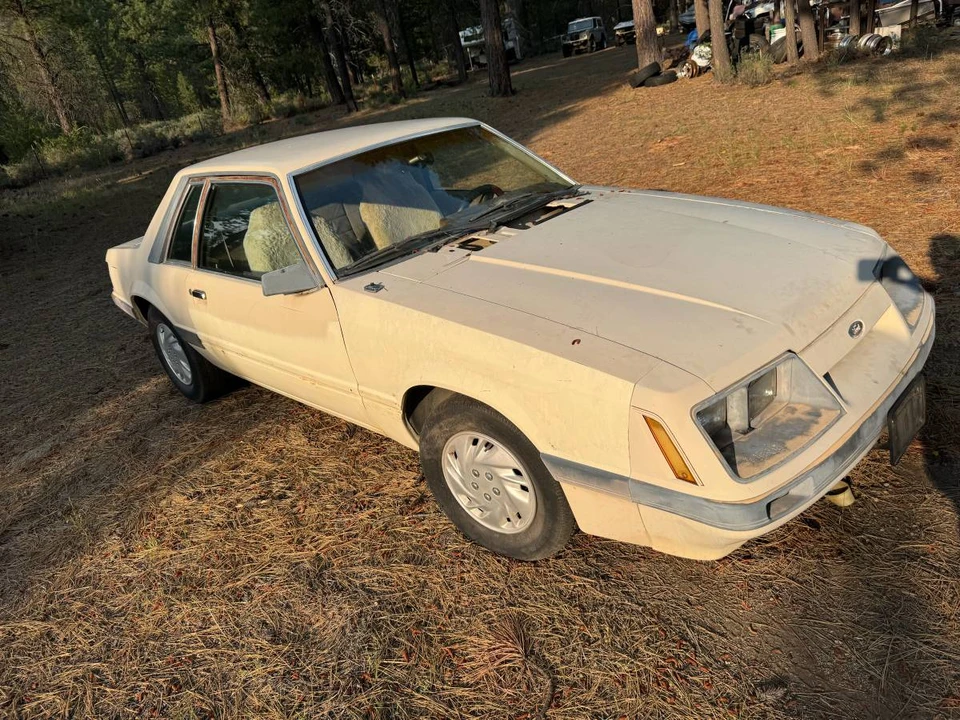 1986 Ford Mustang 3rd Gen - Image 2 of 24