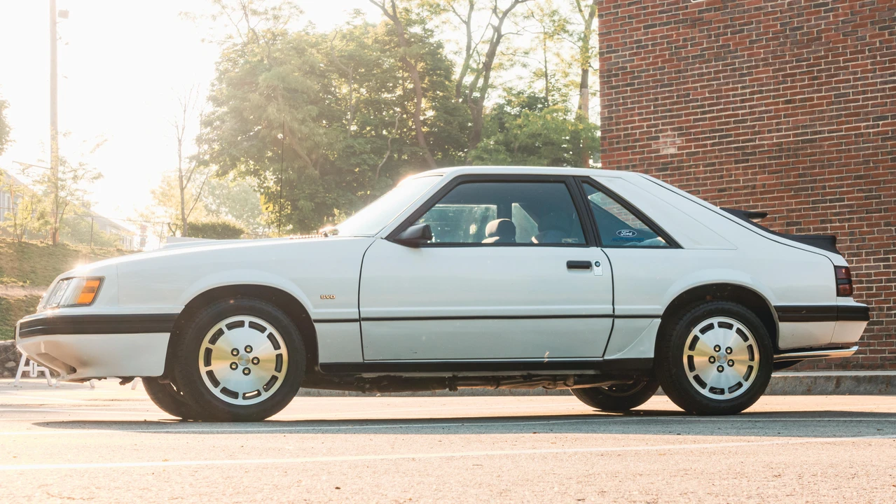 1986 Ford Mustang SVO 3rd Gen - Image 16 of 31