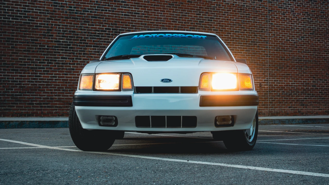 1986 Ford Mustang SVO 3rd Gen - Image 9 of 31