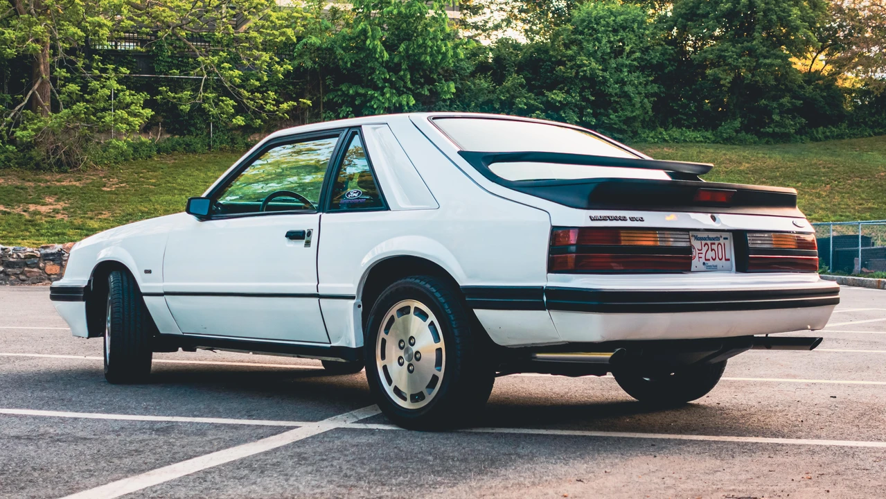 1986 Ford Mustang SVO 3rd Gen - Image 19 of 31