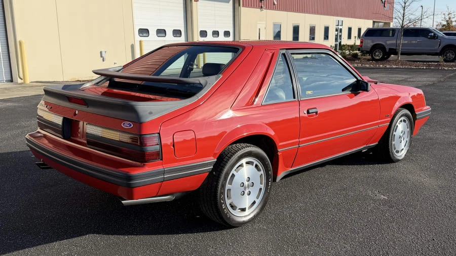 1986 Ford Mustang SVO 3rd Gen - Image 4 of 9
