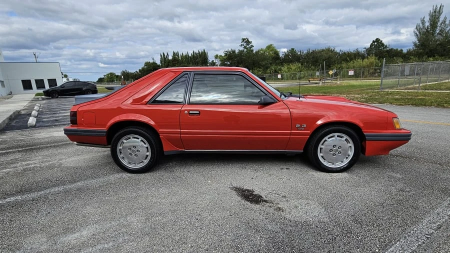 1986 Ford Mustang SVO 3rd Gen - Image 9 of 19