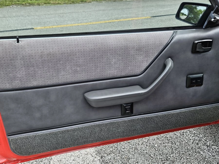 1986 Ford Mustang SVO 3rd Gen - Image 15 of 19