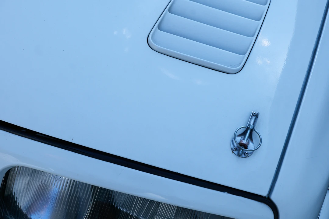 1986 Ford Sierra RS Cosworth - Image 18 of 31