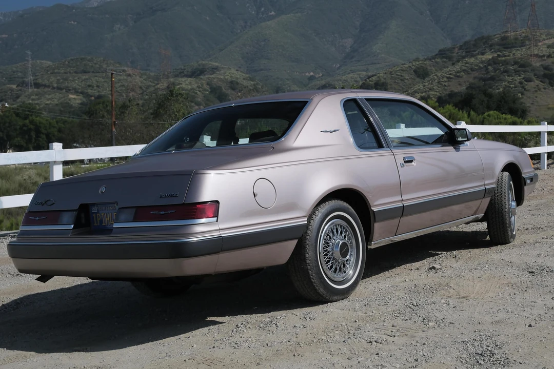1986 Ford Thunderbird 9th Gen - Image 4 of 15