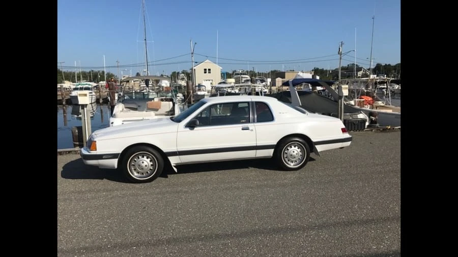 1986 Ford Thunderbird 9th Gen - Image 2 of 8