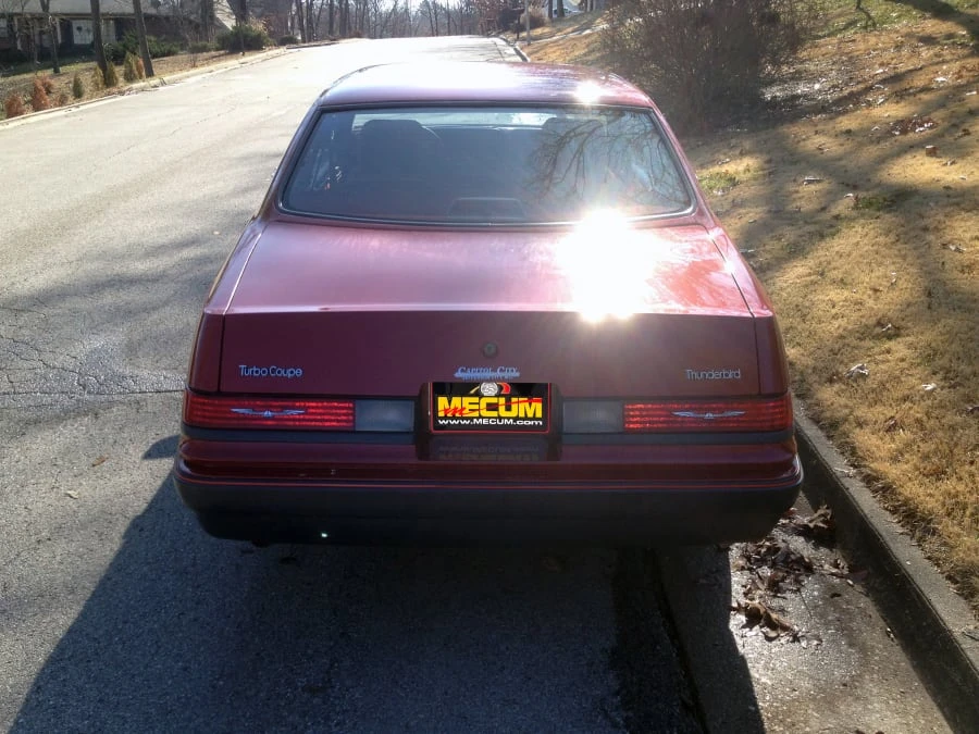 1986 Ford Thunderbird 9th Gen - Image 5 of 6