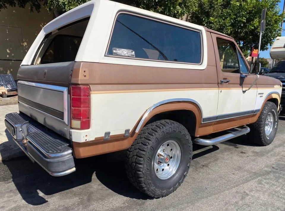 1986 Ford Bronco 3rd Gen - Image 4 of 13