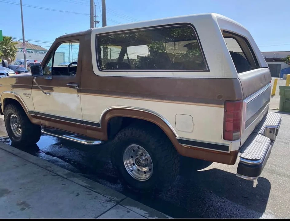 1986 Ford Bronco 3rd Gen - Image 5 of 13