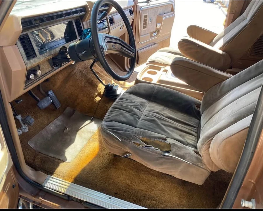 1986 Ford Bronco 3rd Gen - Image 6 of 13