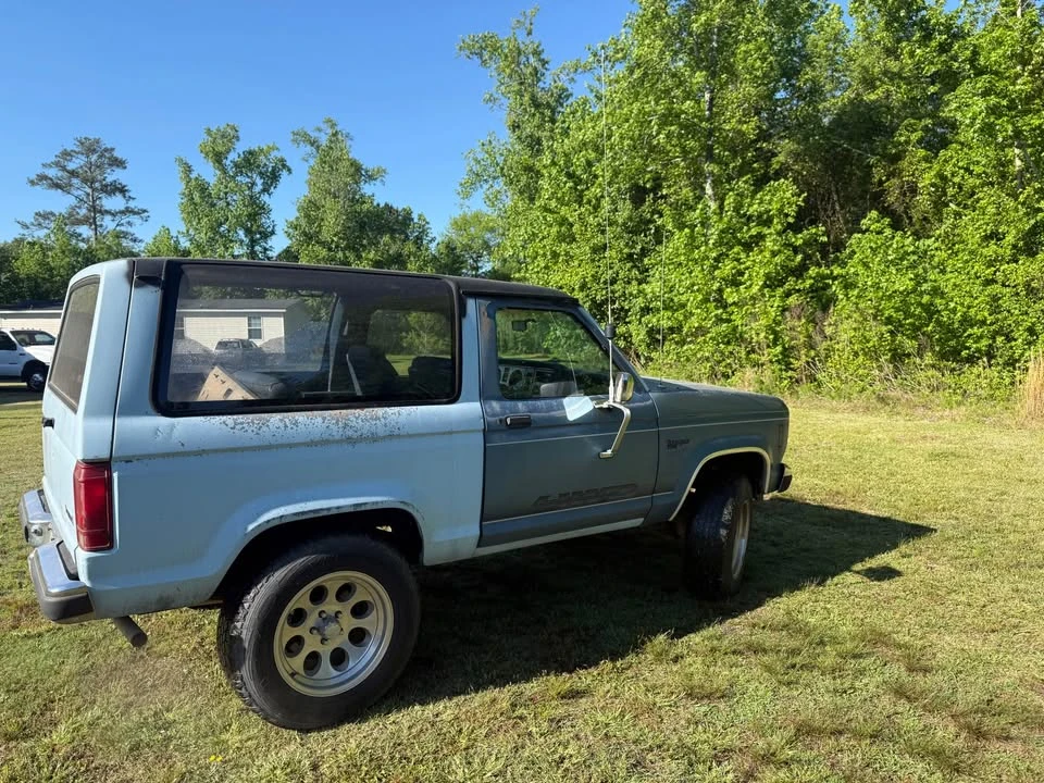 1986 Ford Bronco 3rd Gen - Image 4 of 7