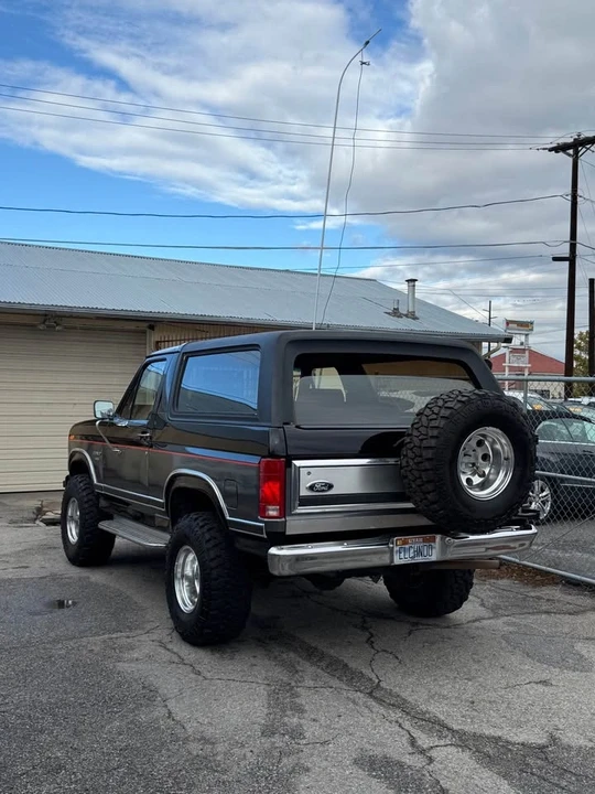 1986 Ford Bronco 4th Gen - Image 3 of 7