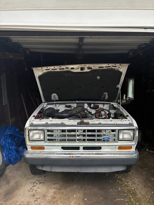 1986 Ford Bronco II - Image 4 of 9