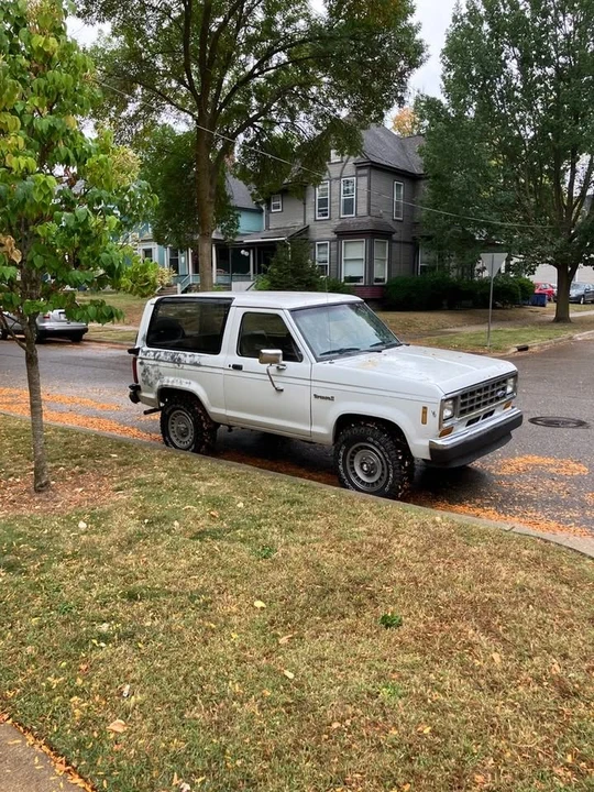 1986 Ford Bronco II - Image 9 of 9