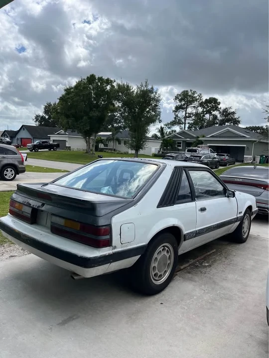 1986 Ford Mustang GT 3rd Gen - Image 7 of 11