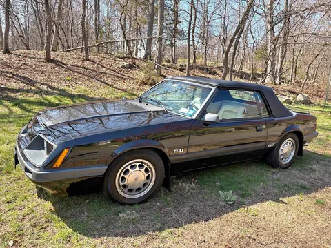 1986 Ford Mustang GT Convertible