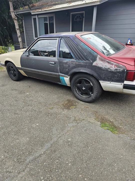 1986 Ford Mustang 3rd Gen - Image 4 of 9