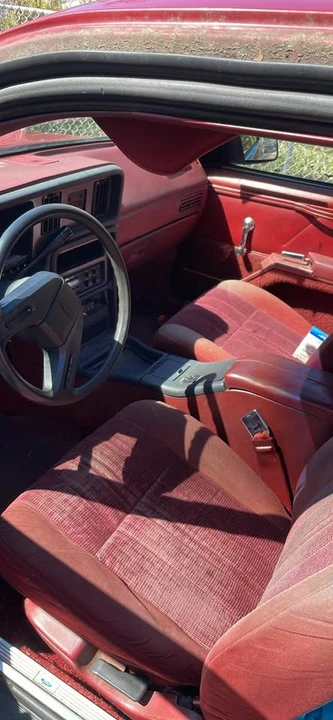 1986 Ford Thunderbird 9th Gen - Image 4 of 11