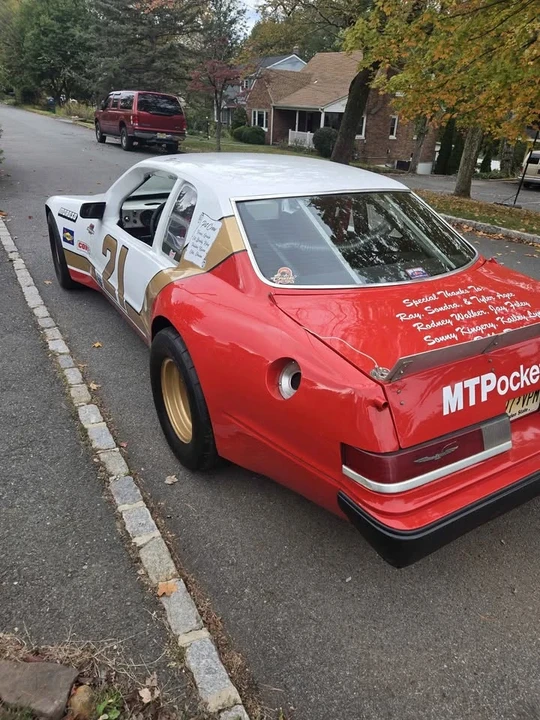 1986 Ford Thunderbird 9th Gen - Image 5 of 11