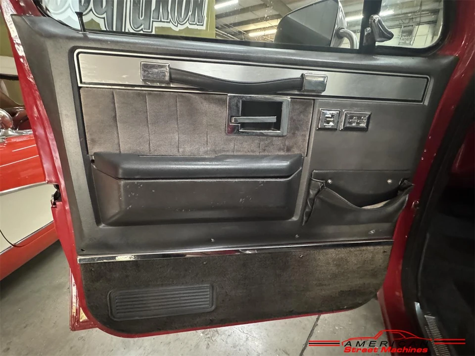 1986 GMC C/K 3rd Gen - Image 20 of 31