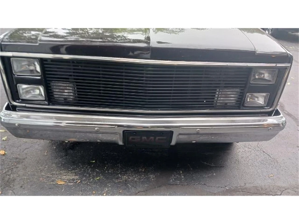 1986 GMC C/K 3rd Gen - Image 8 of 30