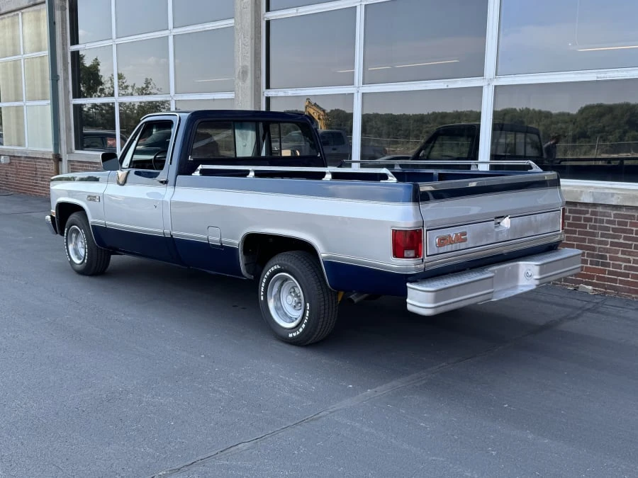 1986 GMC C/K 3rd Gen - Image 3 of 8