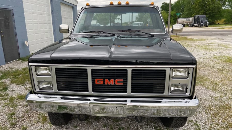 1986 GMC C/K 3rd Gen - Image 7 of 10