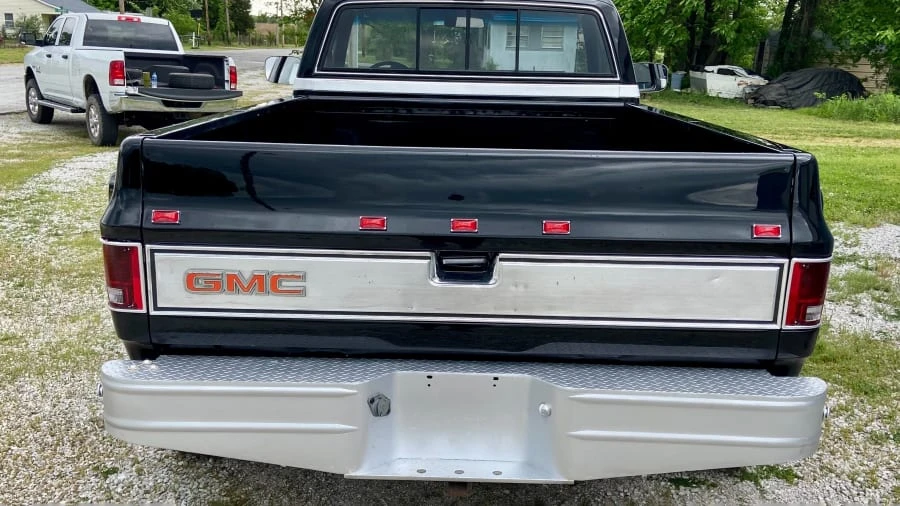 1986 GMC C/K 3rd Gen - Image 8 of 10