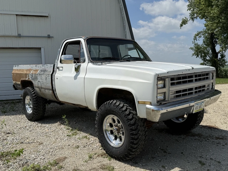 1986 GMC C/K 3rd Gen - Image 5 of 13