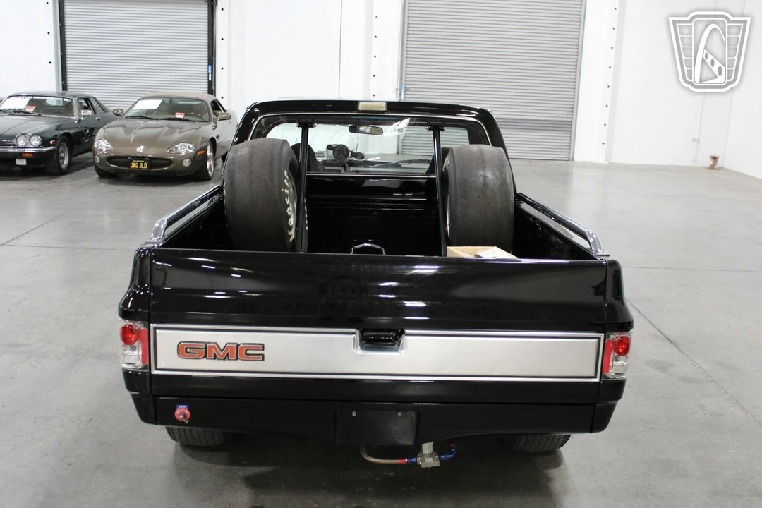 1986 GMC C/K 3rd Gen - Image 11 of 12