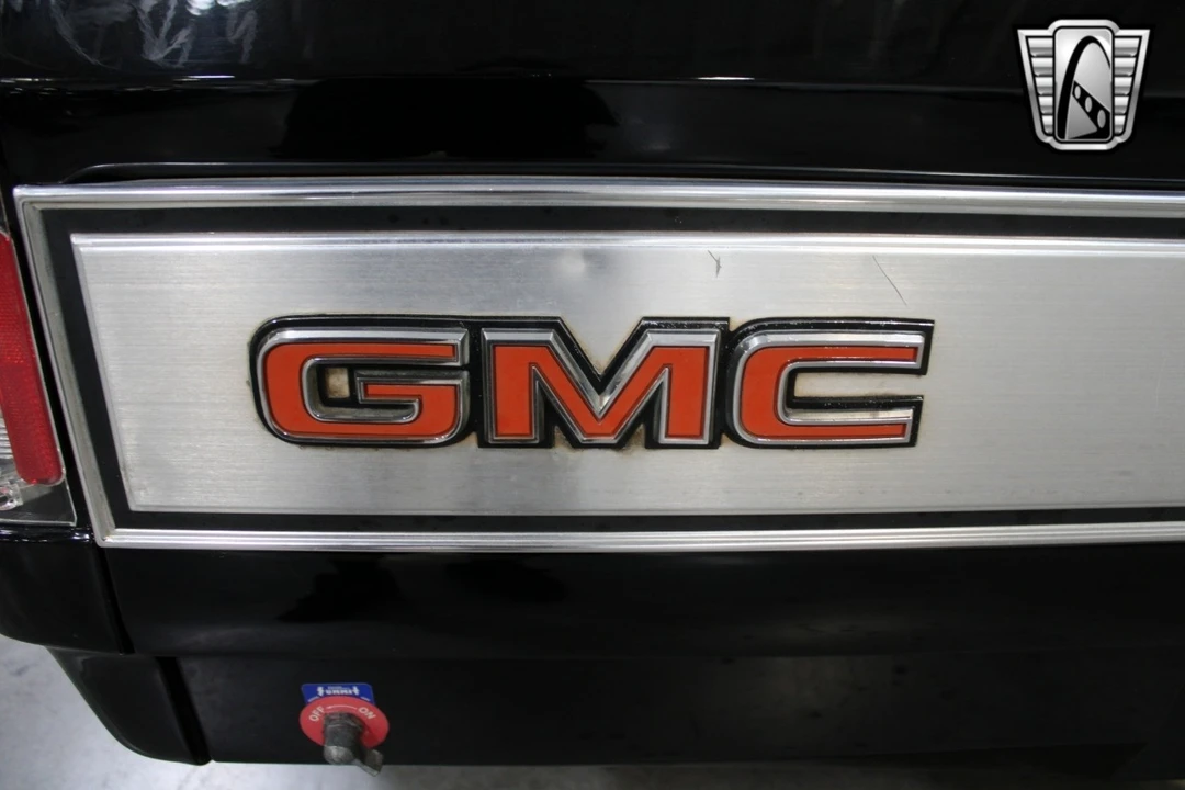 1986 GMC C/K 3rd Gen - Image 18 of 21