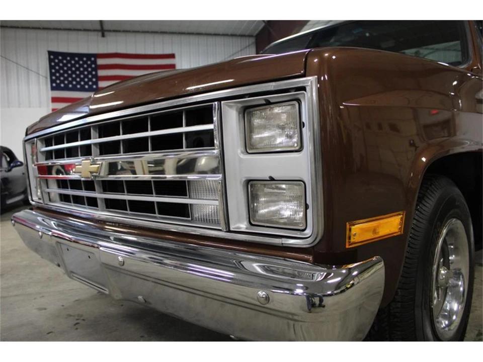 1986 GMC C/K 3rd Gen - Image 10 of 31