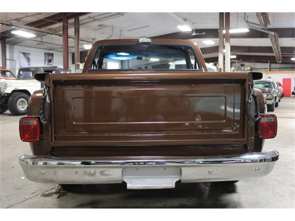 1986 GMC C/K 3rd Gen - Image 5 of 31