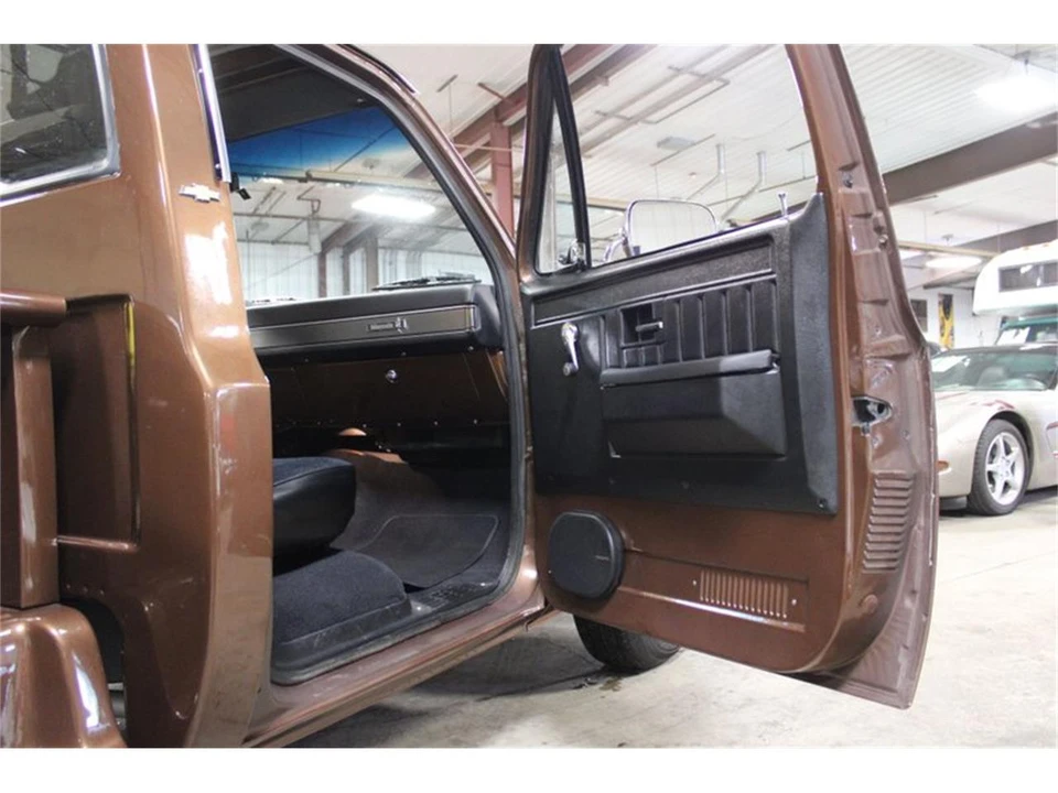 1986 GMC C/K 3rd Gen - Image 21 of 31