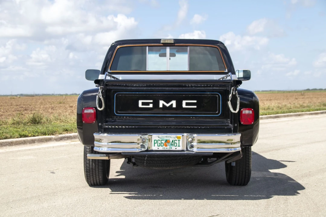 1986 GMC C/K 3rd Gen - Image 11 of 31