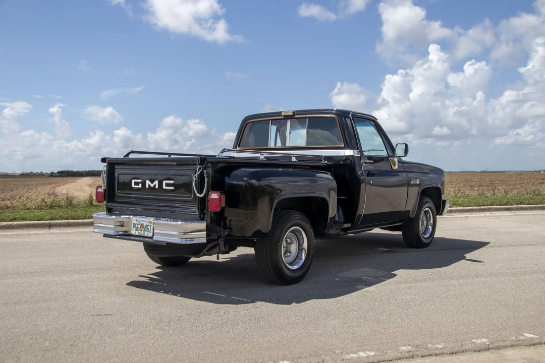 1986 GMC C/K 3rd Gen - Image 13 of 31