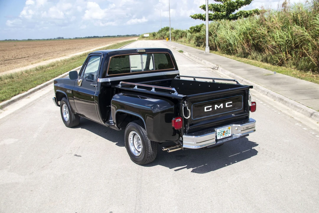 1986 GMC C/K 3rd Gen - Image 9 of 31