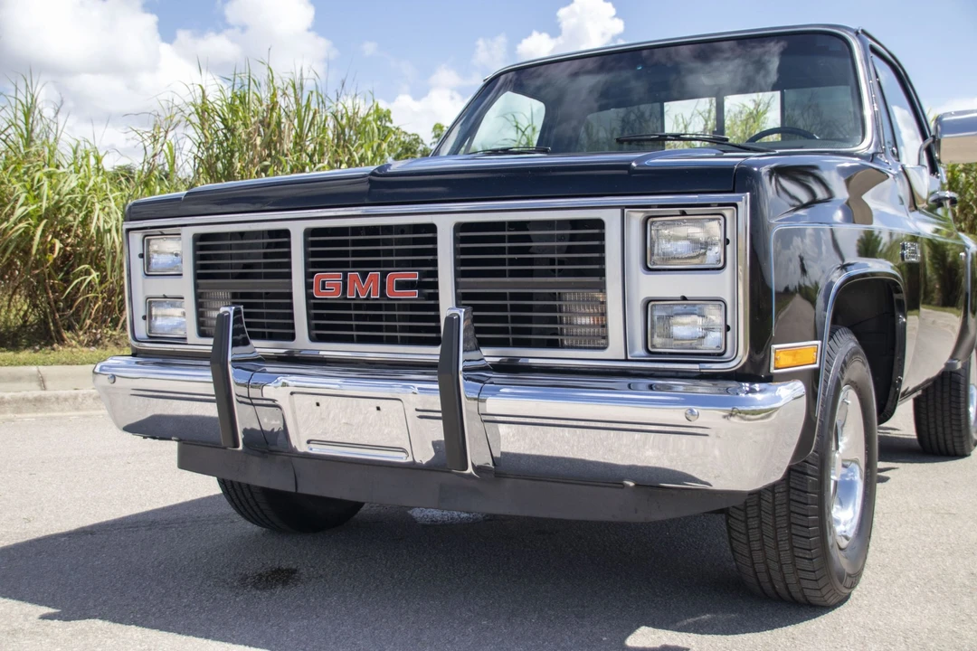 1986 GMC C/K 3rd Gen - Image 28 of 31
