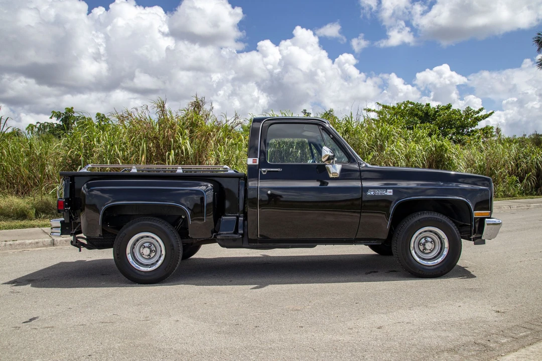 1986 GMC C/K 3rd Gen - Image 15 of 31