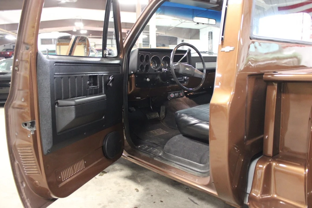 1986 GMC C/K 3rd Gen - Image 29 of 31