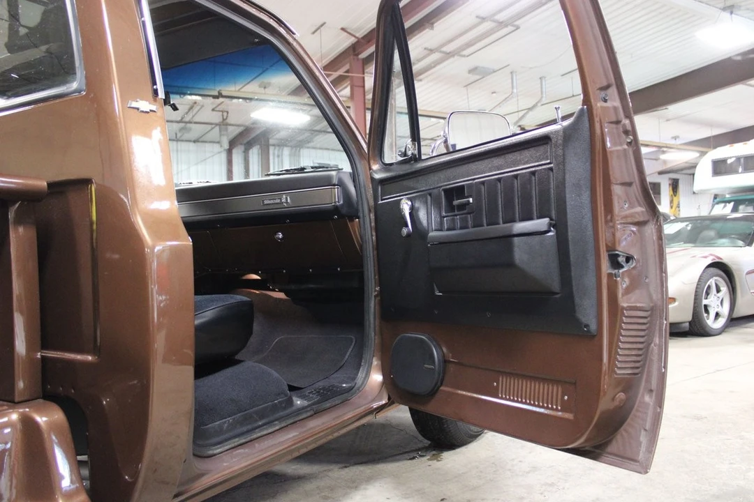 1986 GMC C/K 3rd Gen - Image 21 of 31