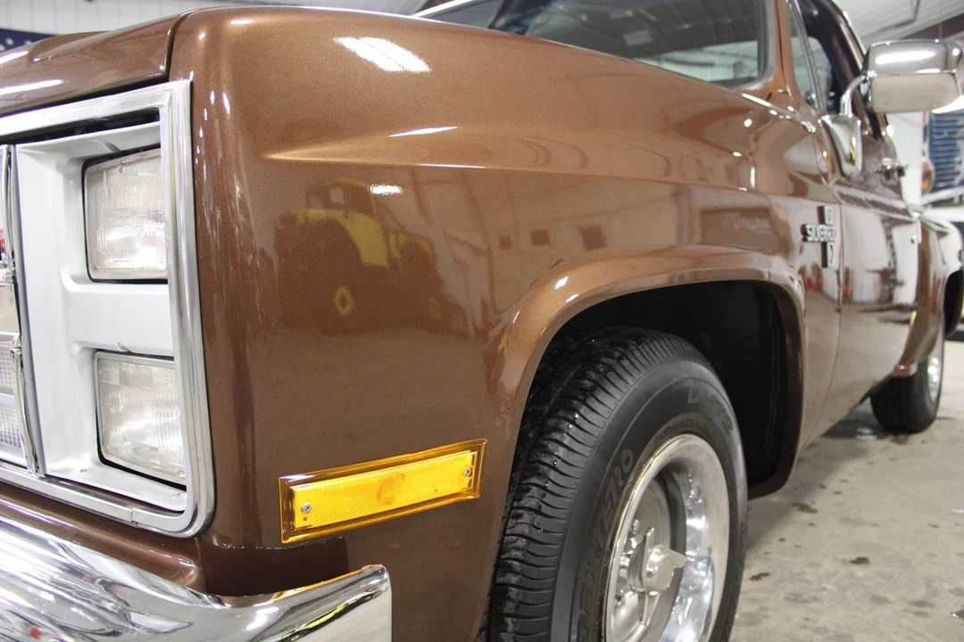 1986 GMC C/K 3rd Gen - Image 11 of 31