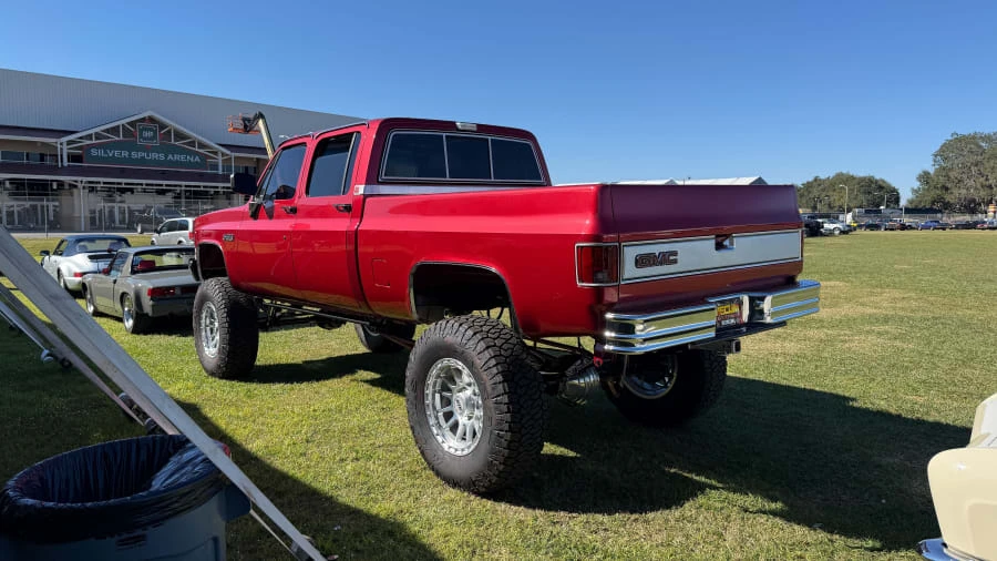 1986 GMC Sierra 1st Gen - Image 2 of 17