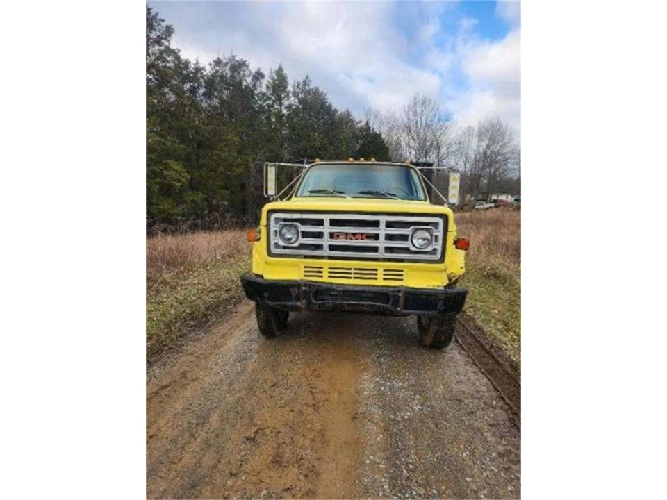 1986 GMC TopKick - Image 8 of 10