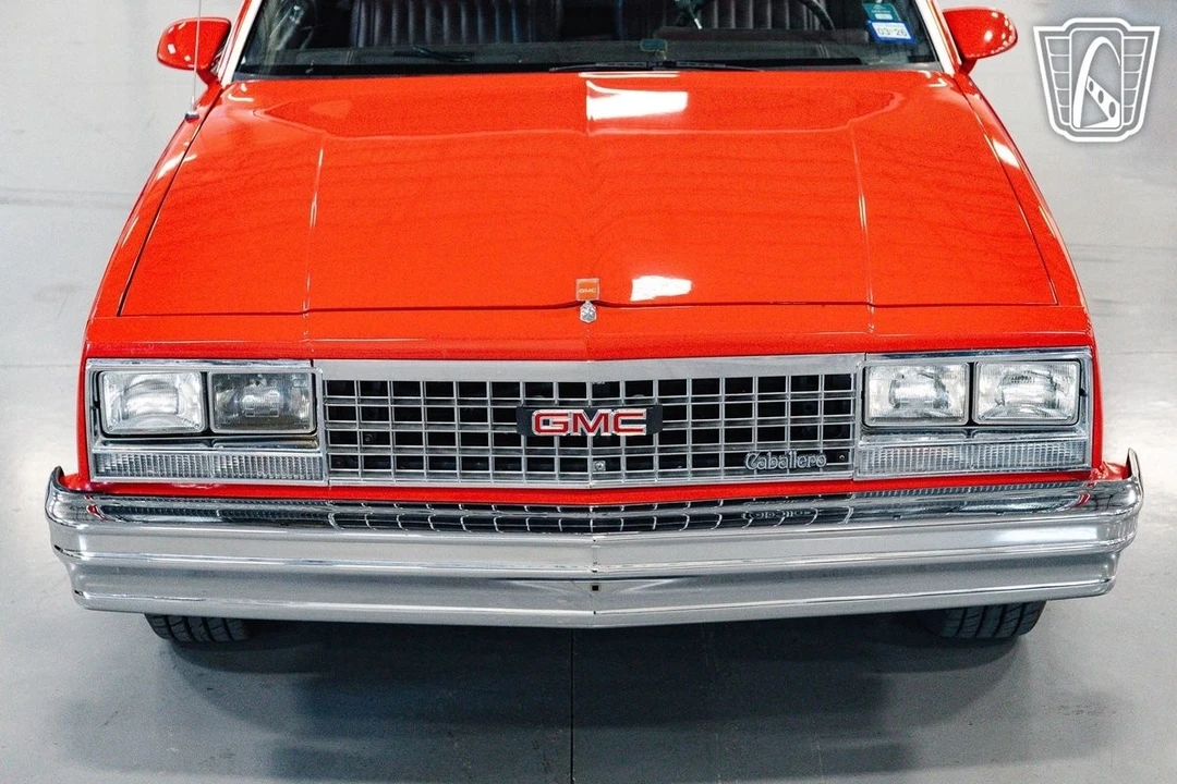 1986 GMC Sprint/Caballero - Image 8 of 12