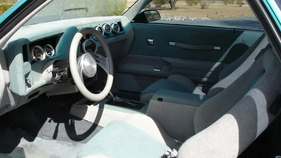 1986 GMC Sprint/Caballero - Image 2 of 2