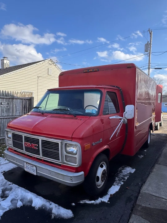 1986 GMC G-series Van - Image 2 of 21